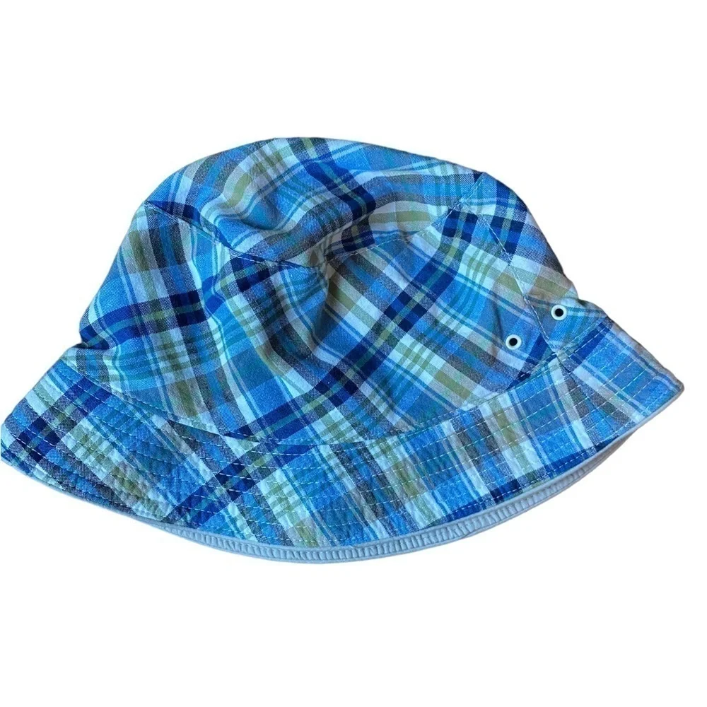 Gap Reversible Bucket Hat Child size M/L